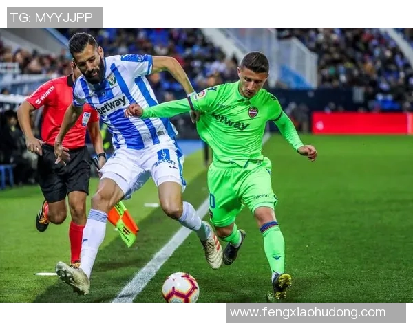 埃蒙与瓦尔韦克的激烈对决揭示了足球战术与团队协作的重要性