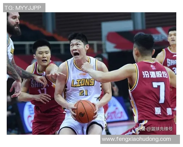 2020年CBA季后赛广东队与广厦队激战回顾与精彩瞬间分析