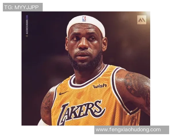 斯库特亨德森的崛起之路：从新秀到篮球明星的奋斗历程